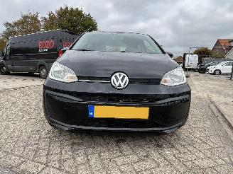 Volkswagen Up! 1.0 BMT move up! picture 4