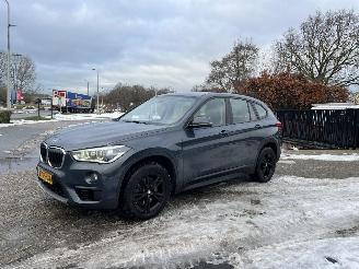 BMW X1 XDRIVE20I AUT LEDER picture 4