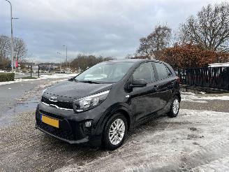 Schadeauto Kia Picanto 1.0 DPI Dynamicline   87.213 ! 2023/4