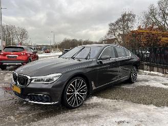 BMW 7-serie 740i High Executive Pano Waterschade picture 2