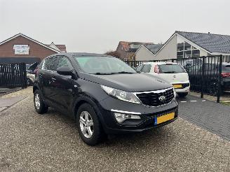 Vaurioauto  passenger cars Kia Sportage 1.6 GDI  97.500 KM !! SMALL DAMAGE !! 2014/10