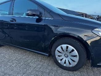 Mercedes B-klasse 180 Ambition | 55.872 KM !! 1e eigenaar! picture 22