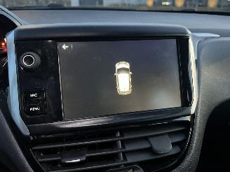 Peugeot 208 1.2 PureTech Blue Lion 150.045 KM !! picture 18