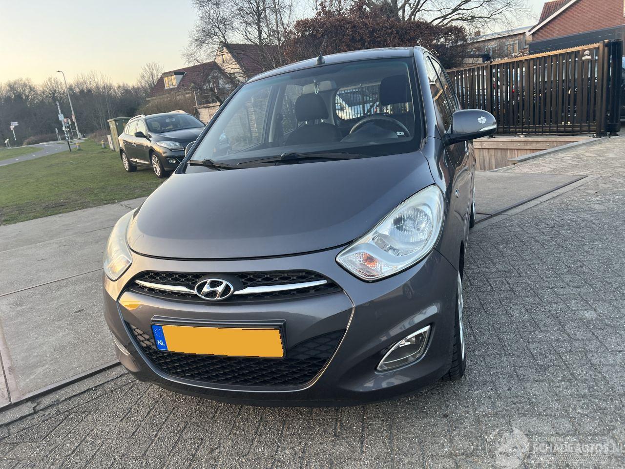 Hyundai I-10 1.2 i-Motion Cool 87.488 KM !!