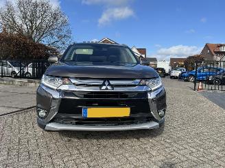 Mitsubishi Outlander 2.0 Instyle | PANORAMA !! 7P  133.445 KM !! picture 2