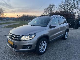 Volkswagen Tiguan 1.4 TSI Sport&Style | PANORAMA !! LEDER !! picture 3