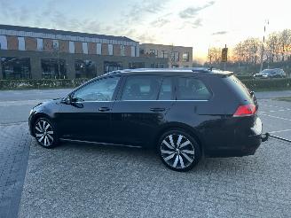 Volkswagen Golf 2.0 TDI Highline picture 6