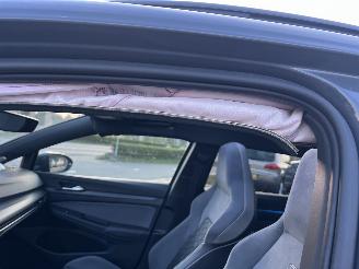 Volkswagen Golf 1.5 eTSI R-Line Pano 105.544 KM !! picture 23