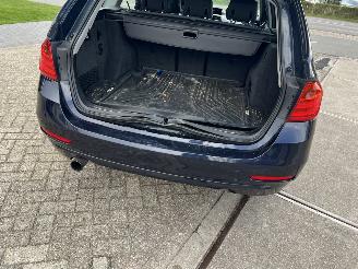 BMW 3-serie Touring -  320i High Executive picture 14