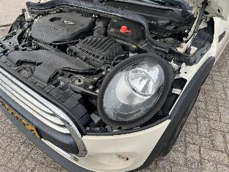 Mini One 1.2 One Business | 89.818 KM !! | AUTOMAAT !! picture 17