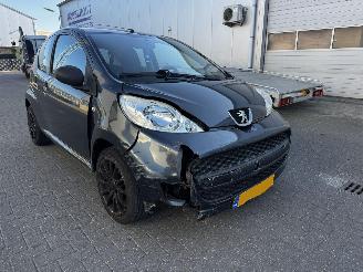 Peugeot 107  picture 11