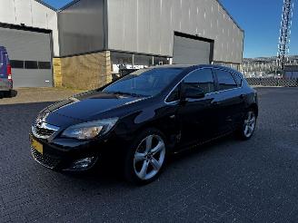 Opel Astra 1.6 turbo sport picture 2