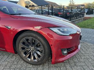 Tesla Model S 75D Base AUTOPILOT picture 13