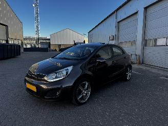  Kia Rio 1.4 CVVT PANO LEER AUTOMAAT !! FULL OPTIONS 2013/1