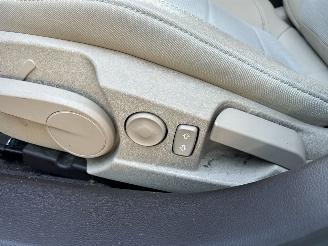 Opel Insignia SPORTS TOURER SW 2.0 T Cosmo picture 15