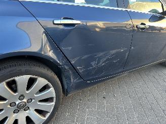 Opel Insignia SPORTS TOURER SW 2.0 T Cosmo picture 6