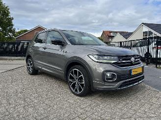 Schadeauto Volkswagen T-Cross 1.0 TSI R Line Automaat !! 2019/10