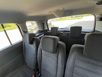 Volkswagen Touran 1.5 TSI Comfortline 7p picture 18