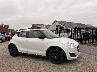 Suzuki Swift 1.2 comfort smart hybrid 38.678 KM!! picture 4