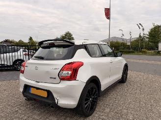 Suzuki Swift 1.2 comfort smart hybrid 38.678 KM!! picture 6