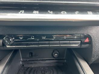 Citroën C5 Aircross 1.2 PureTech Feel | 52.567 km!! picture 18