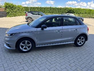 Audi A1 1.0 TFSI Adrenalin S-Line picture 4