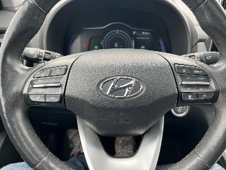 Hyundai Kona EV Premium 64 kWh Panorama! picture 11