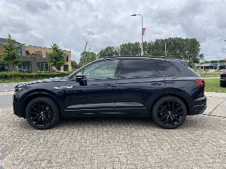 Volkswagen Touareg 3.0 TSI R-Line | 76.485 km | eerste eigenaar!! picture 16