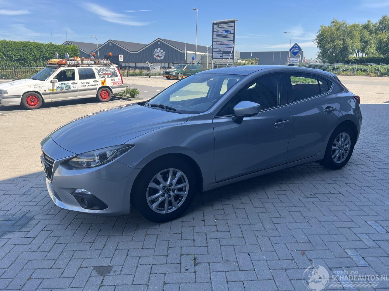Mazda 3 2.0 Skylease