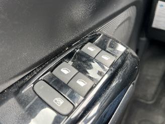 Citroën C3 1.2 PureTech Shine | 90.875 km!! picture 24