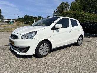 skadebil auto Mitsubishi Space-star 1.0 Cool+ | 97.859 km!! 2018/10