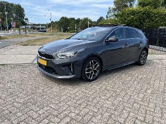 skadebil auto Kia Cee d 1.0 T-GDi GT-Line | eerste eigenaar!! 2021/6