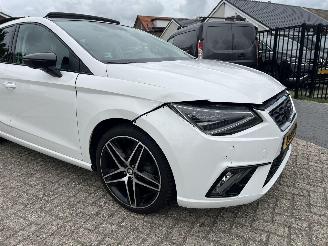 Seat Ibiza 1.0 TSI FR 33.070 KM !! 1e eigenaar nap !! picture 4