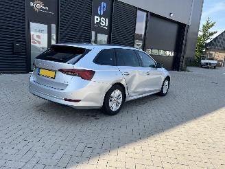 Skoda Octavia 1.0 e-TSI Sport Business picture 11