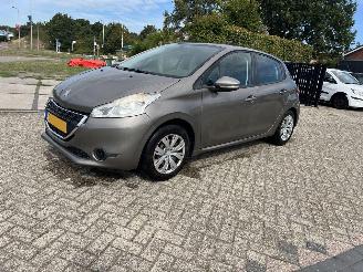 Peugeot 208 1.2 VTi Blue Lease Executive  165.378 KM !! picture 4