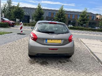 Peugeot 208 1.2 VTi Blue Lease Executive  165.378 KM !! picture 13