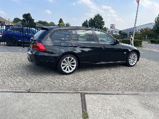 BMW 3-serie 320xd super service nieuwe banden picture 10