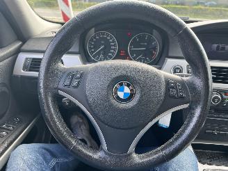 BMW 3-serie 320xd super service nieuwe banden picture 15