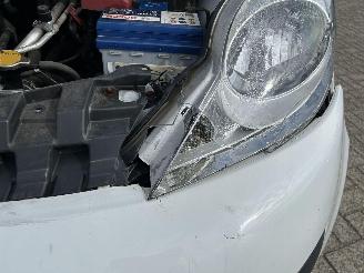 Peugeot 107 1.0 Access Accent | 88.469 km!! picture 21
