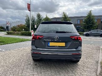 Volkswagen Tiguan 1.4 TSI eHybrid R-Line Business | 69.649 km!! picture 13