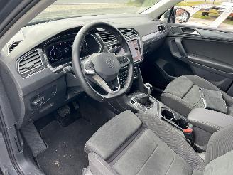 Volkswagen Tiguan 1.4 TSI eHybrid R-Line Business | 69.649 km!! picture 23