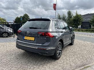 Volkswagen Tiguan 1.4 TSI eHybrid R-Line Business | 69.649 km!! picture 12