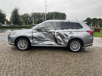 Mitsubishi Outlander 2.4 PHEV Intense+ picture 22