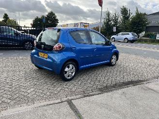 Toyota Aygo 1.0-12V airco picture 10