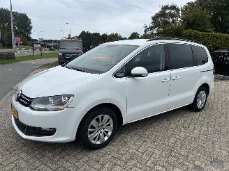 Volkswagen Sharan 2.0 TDI Exclusive Series picture 2