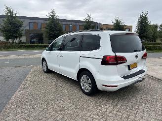 Volkswagen Sharan 2.0 TDI Exclusive Series picture 14