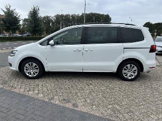 Volkswagen Sharan 2.0 TDI Exclusive Series picture 5