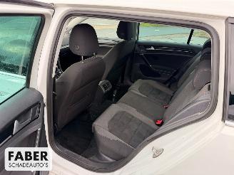 Volkswagen Golf 1.4 TSI Highline Business R picture 14