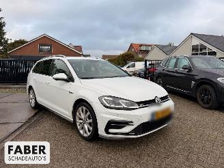 Volkswagen Golf 1.4 TSI Highline Business R picture 2