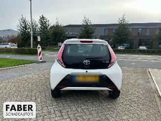 Toyota Aygo 1.0 VVT-i x-play | 14.325 km!! picture 12